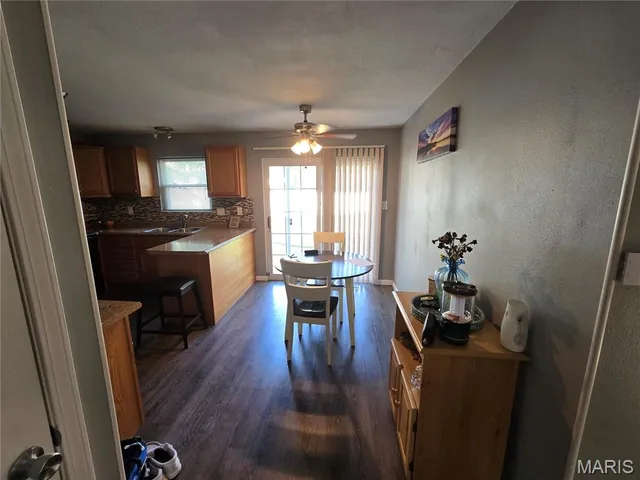 $165,000 | 12136 La Padera Lane, Florissant, MO 63033