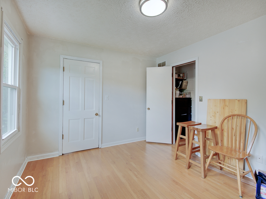 847 Claridge Court Indianapolis, IN 46260 - Photo 25 of 32