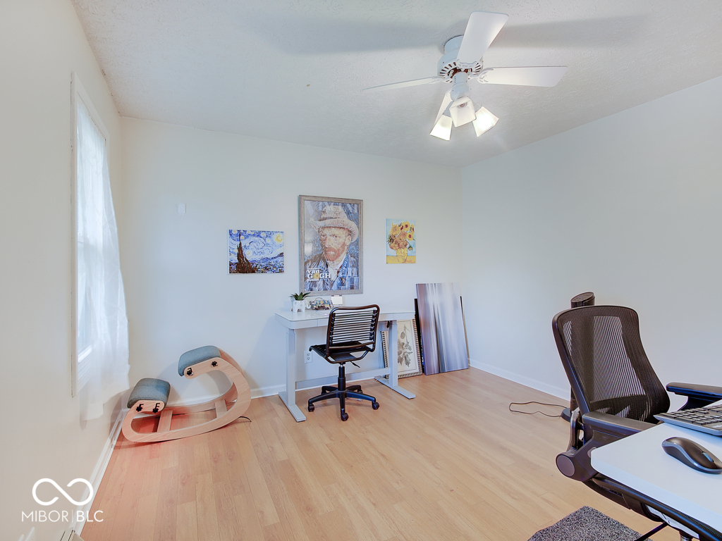 847 Claridge Court Indianapolis, IN 46260 - Photo 26 of 32