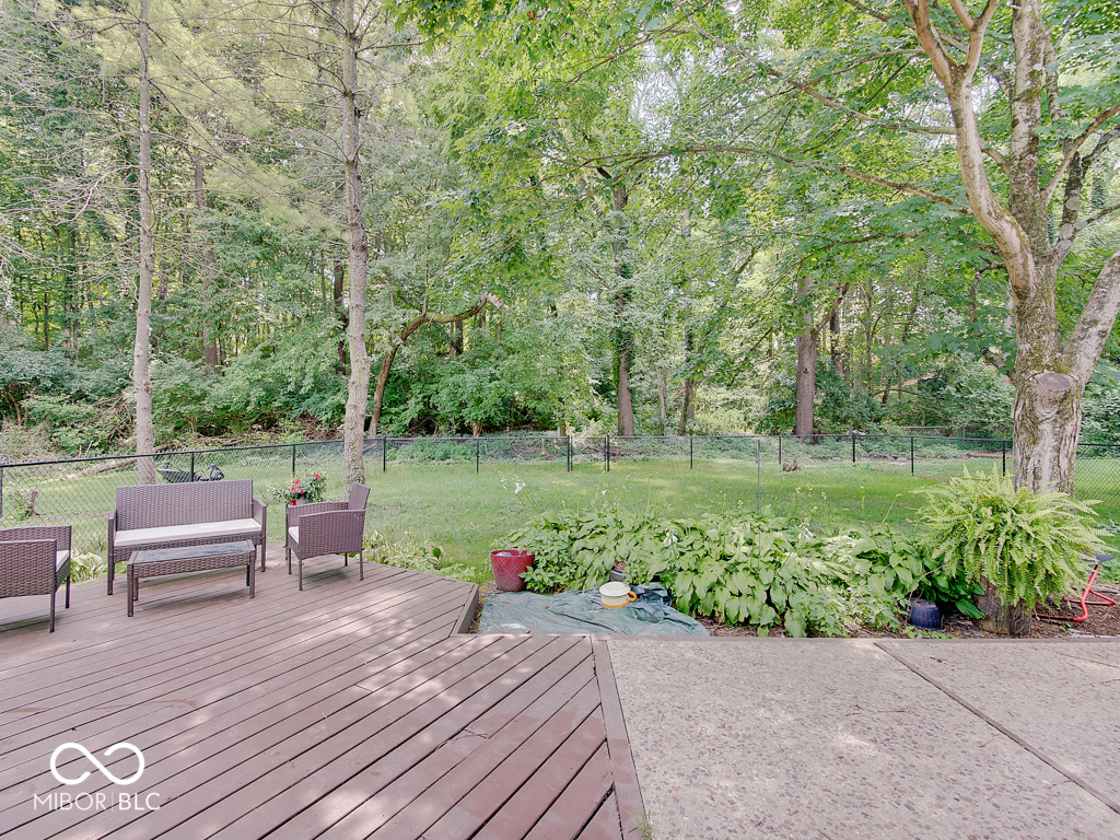 847 Claridge Court Indianapolis, IN 46260 - Photo 29 of 32