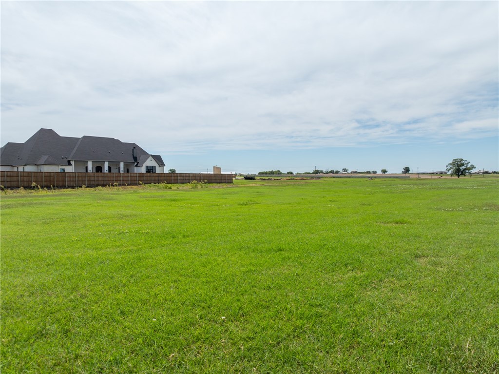 117 Sunflower Street Lorena, TX 76655 - Photo 8 of 10