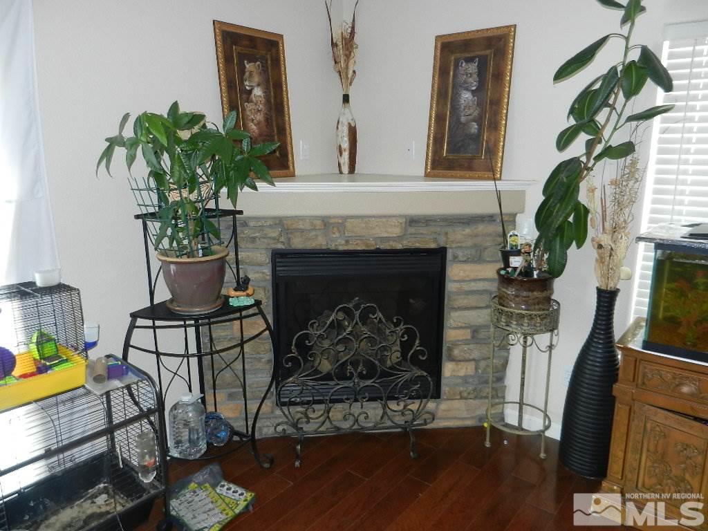18375 Narrowleaf Court Reno, NV 89508 - Photo 4 of 10 Photo 4