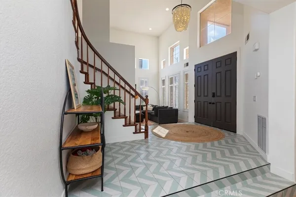 $1,649,000 | 410 De Anza Court, Oceanside, CA 92057