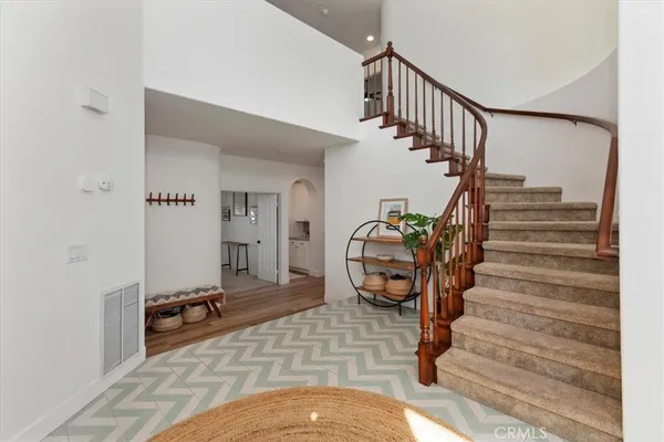 $1,649,000 | 410 De Anza Court, Oceanside, CA 92057