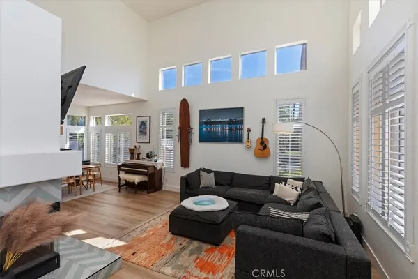 $1,649,000 | 410 De Anza Court, Oceanside, CA 92057