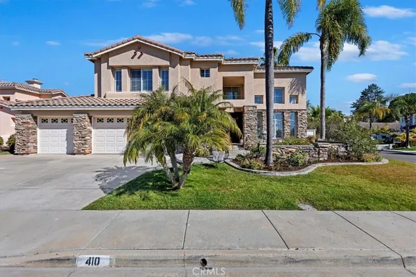 $1,649,000 | 410 De Anza Court, Oceanside, CA 92057