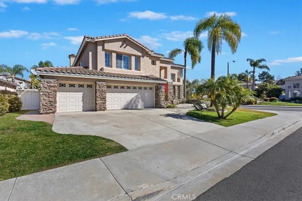 $1,649,000 | 410 De Anza Court, Oceanside, CA 92057
