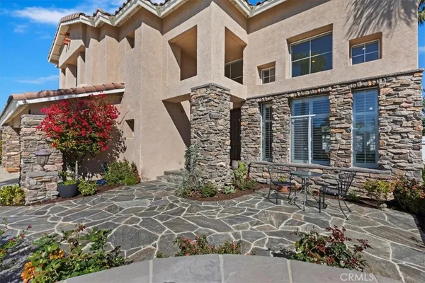 $1,649,000 | 410 De Anza Court, Oceanside, CA 92057