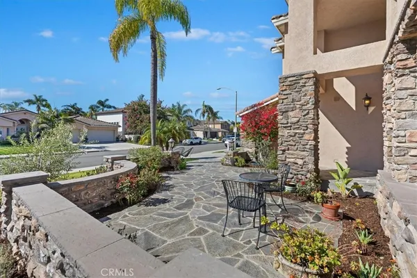 $1,649,000 | 410 De Anza Court, Oceanside, CA 92057
