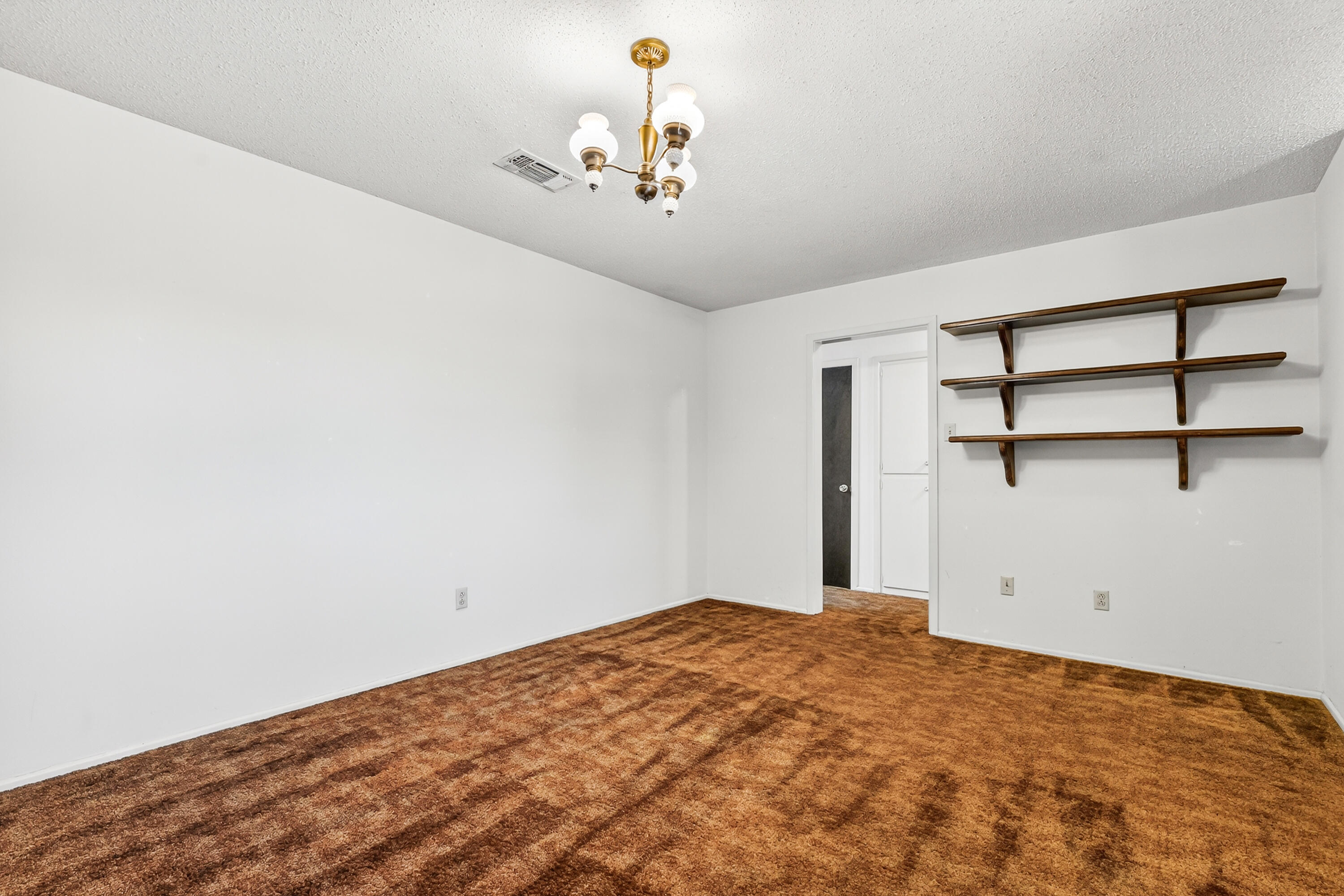 4820 53rd Street Lubbock, TX 79414 - Photo 6 of 24 DSC04010