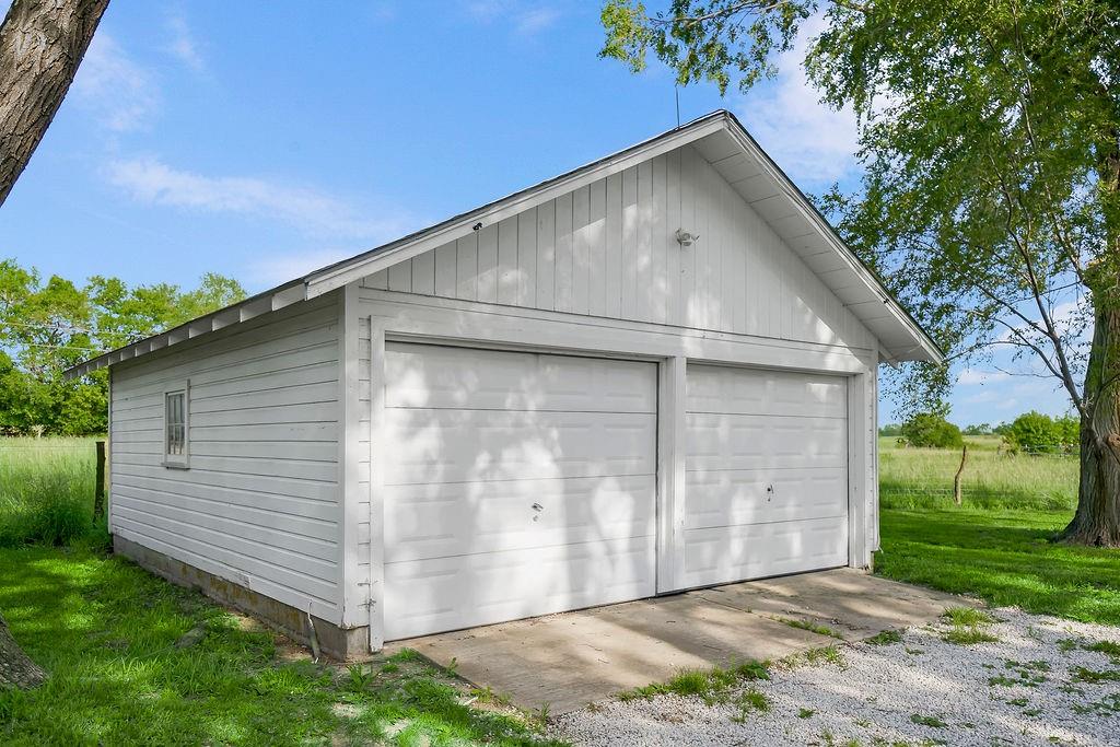 1945 North 900 Road Eudora, KS 66025 - Photo 8 of 13