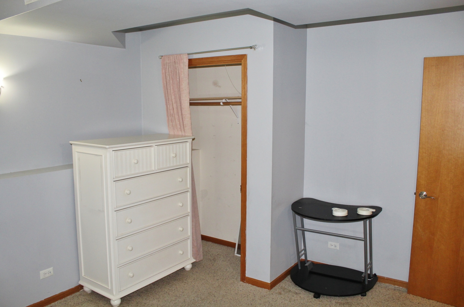 1445 Scott Circle Morris, IL 60450 - Photo 24 of 31 a view of walk in closet with cabinet