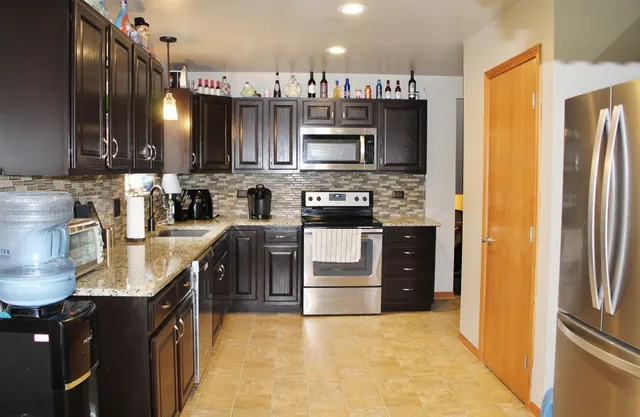 $349,900 | 1445 Scott Circle, Morris, IL 60450