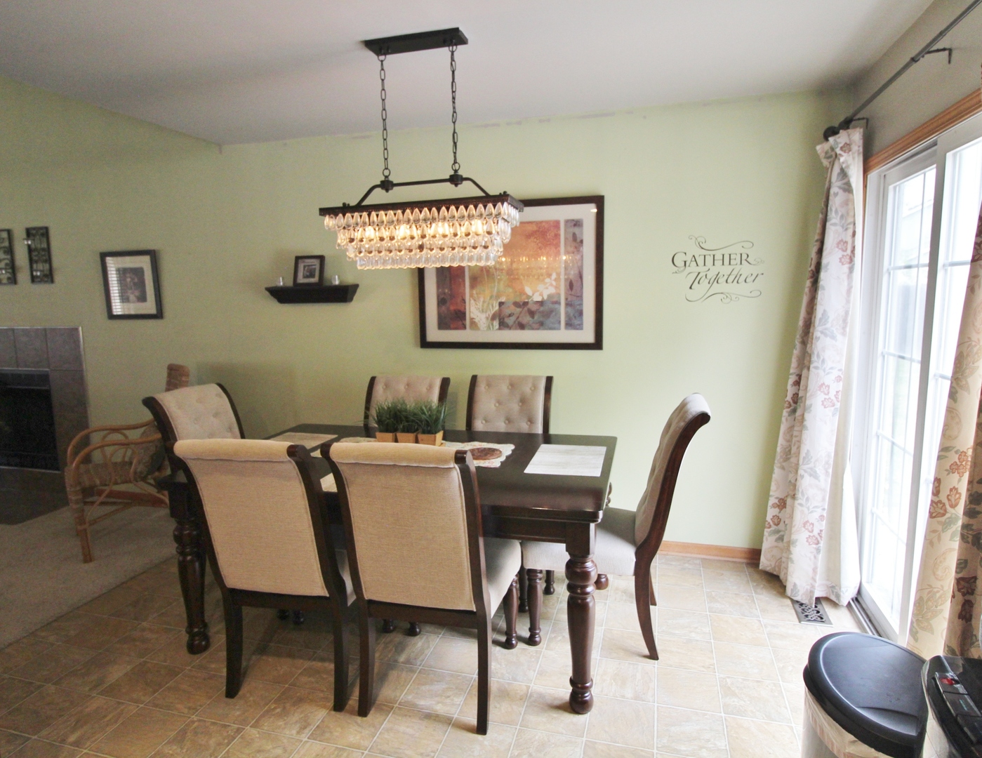 1445 Scott Circle Morris, IL 60450 - Photo 8 of 31 a view of a dining room with furniture window and outside view