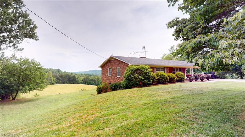 975 Cox Ridge Road Claudville, VA 24076 - Photo 36 of 50