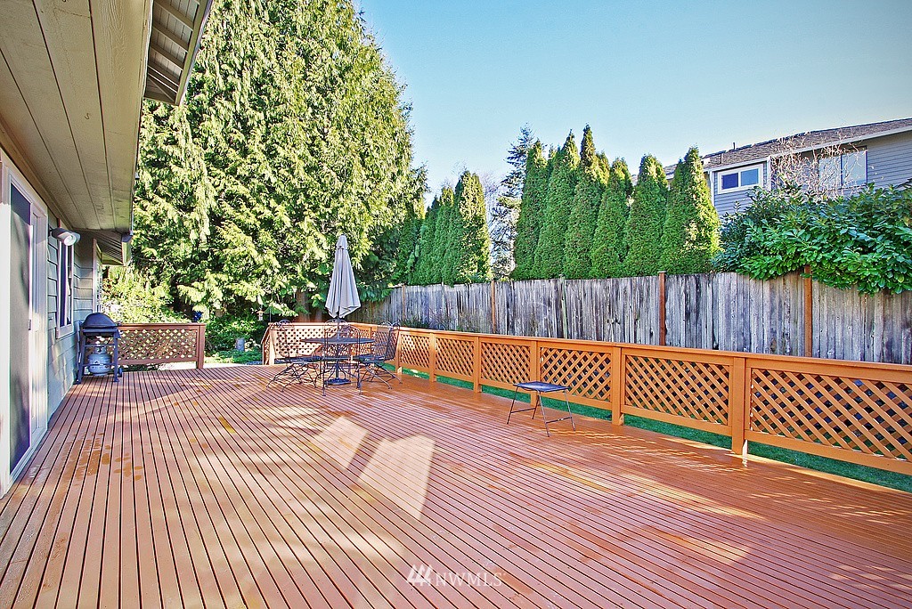 18202 152nd Avenue Southeast Renton, WA 98058 - Photo 20 of 21 Gallery Image 20