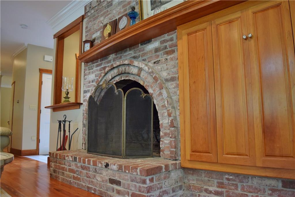 20 Old Sea Point Road Cape Elizabeth, ME 04107 - Photo 13 of 35 Close up of fireplace