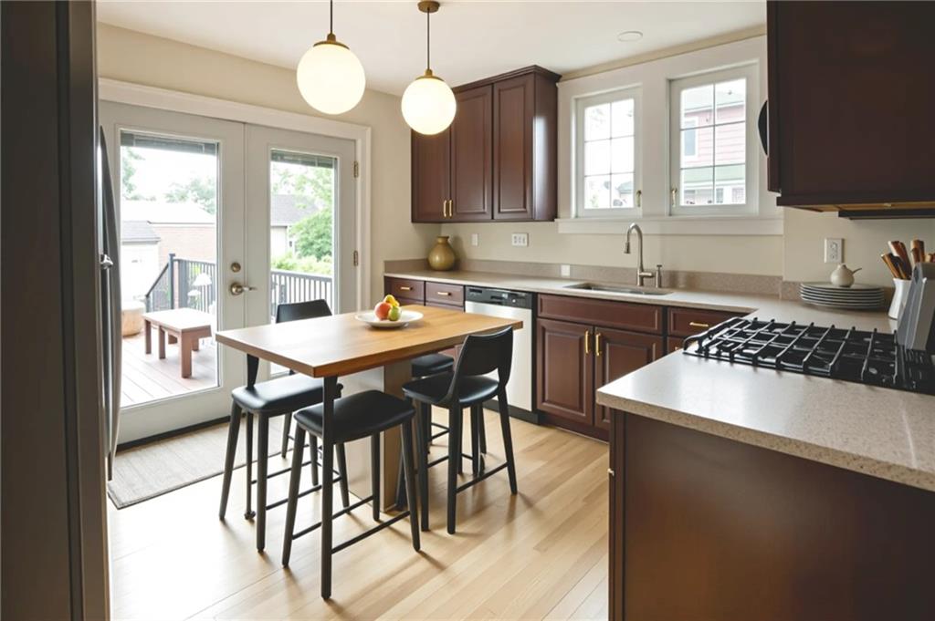 58 Ridge Road Pittsburgh, PA 15221 - Photo 8 of 20 Gallery Image 8