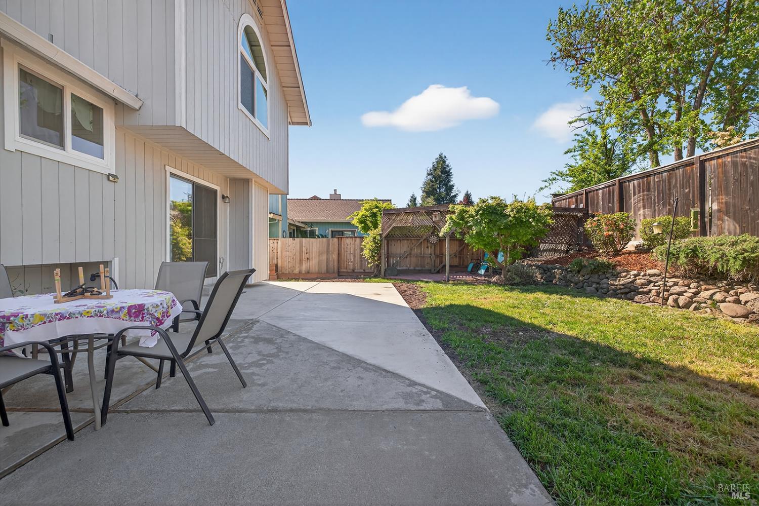 5410 Corbett Circle Santa Rosa, CA 95403 - Photo 33 of 41