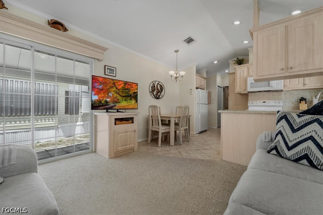 1159 Daniels Road, Unit 74 Moore Haven, FL 33471 - Photo 18 of 39