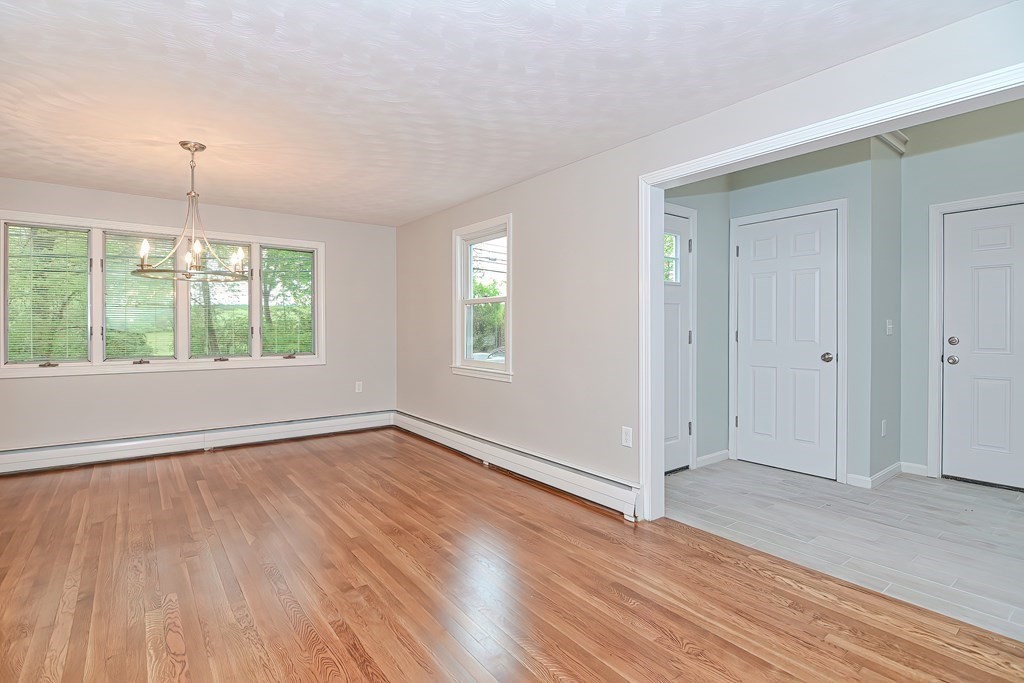 54 Putnam Hill Road Sutton, MA 01590 - Photo 14 of 40 Gallery Image 14