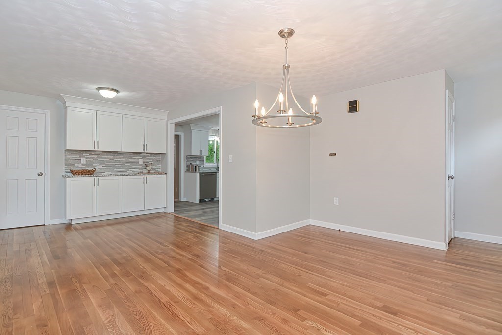 54 Putnam Hill Road Sutton, MA 01590 - Photo 18 of 40 Gallery Image 18