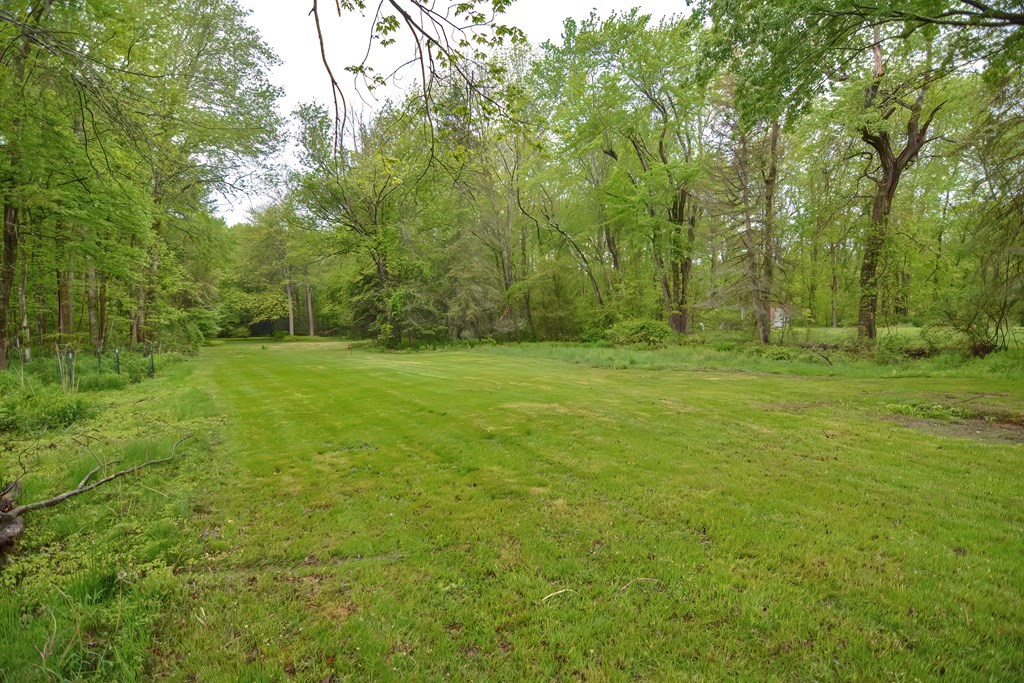 54 Putnam Hill Road Sutton, MA 01590 - Photo 10 of 40 Gallery Image 10