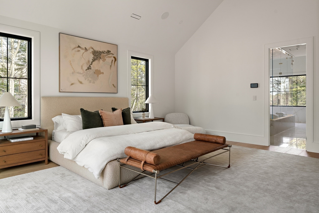 1301 Commonwealth Avenue Newton, MA 02465 - Photo 23 of 42