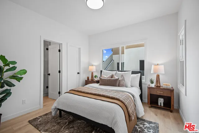 $3,999,000 | 3626 East 1st Street, Long Beach, CA 90803