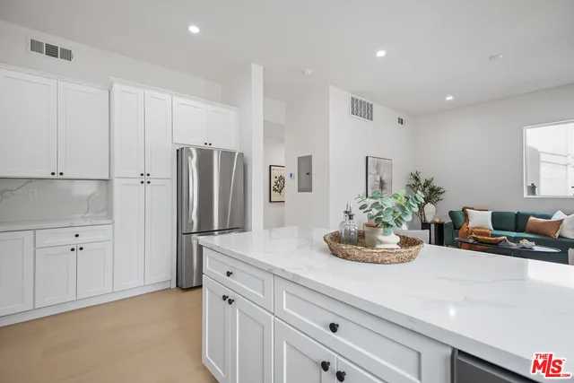 $3,999,000 | 3626 East 1st Street, Long Beach, CA 90803