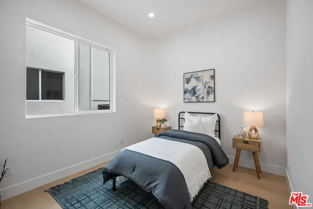 $3,999,000 | 3626 East 1st Street, Long Beach, CA 90803