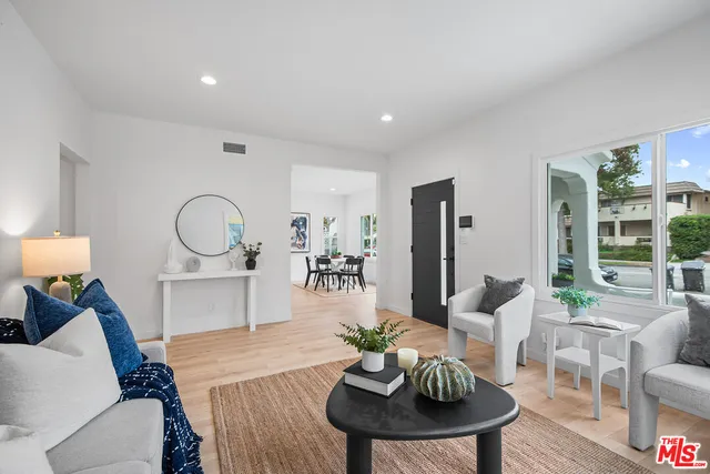 $3,999,000 | 3626 East 1st Street, Long Beach, CA 90803