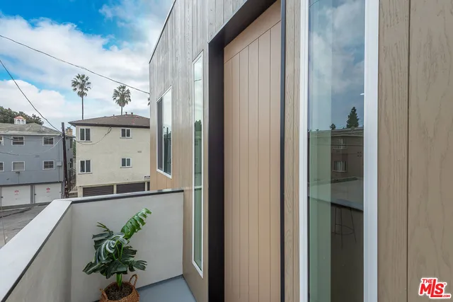 $3,999,000 | 3626 East 1st Street, Long Beach, CA 90803