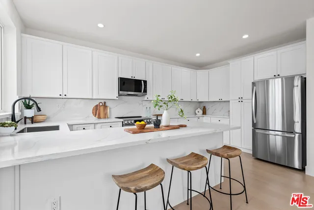 $3,999,000 | 3626 East 1st Street, Long Beach, CA 90803