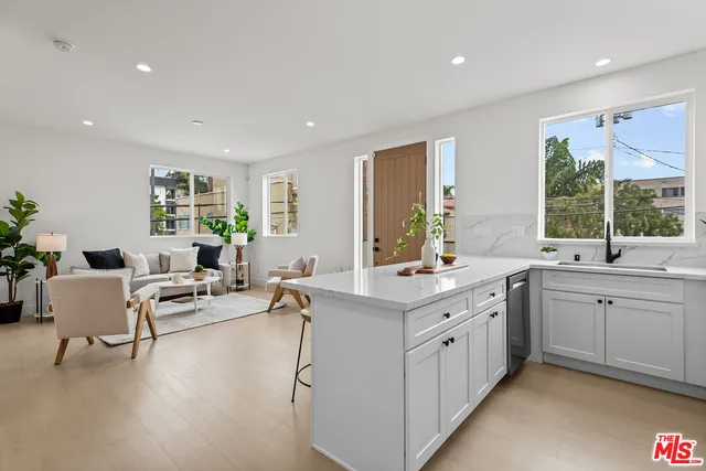 $3,999,000 | 3626 East 1st Street, Long Beach, CA 90803