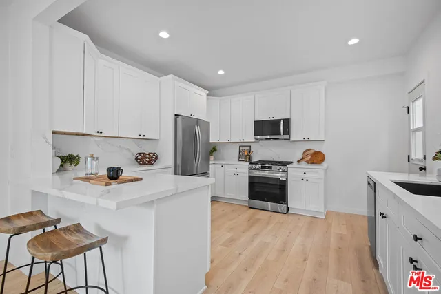 $3,999,000 | 3626 East 1st Street, Long Beach, CA 90803