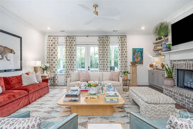 $1,850,000 | 5 Clairborn Retreat, Savannah, GA 31411