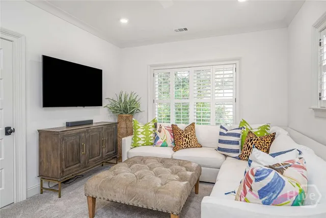 $1,850,000 | 5 Clairborn Retreat, Savannah, GA 31411