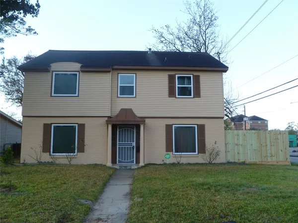 $650 | 3802 Wichita Street, Unit 1, Houston, TX 77004