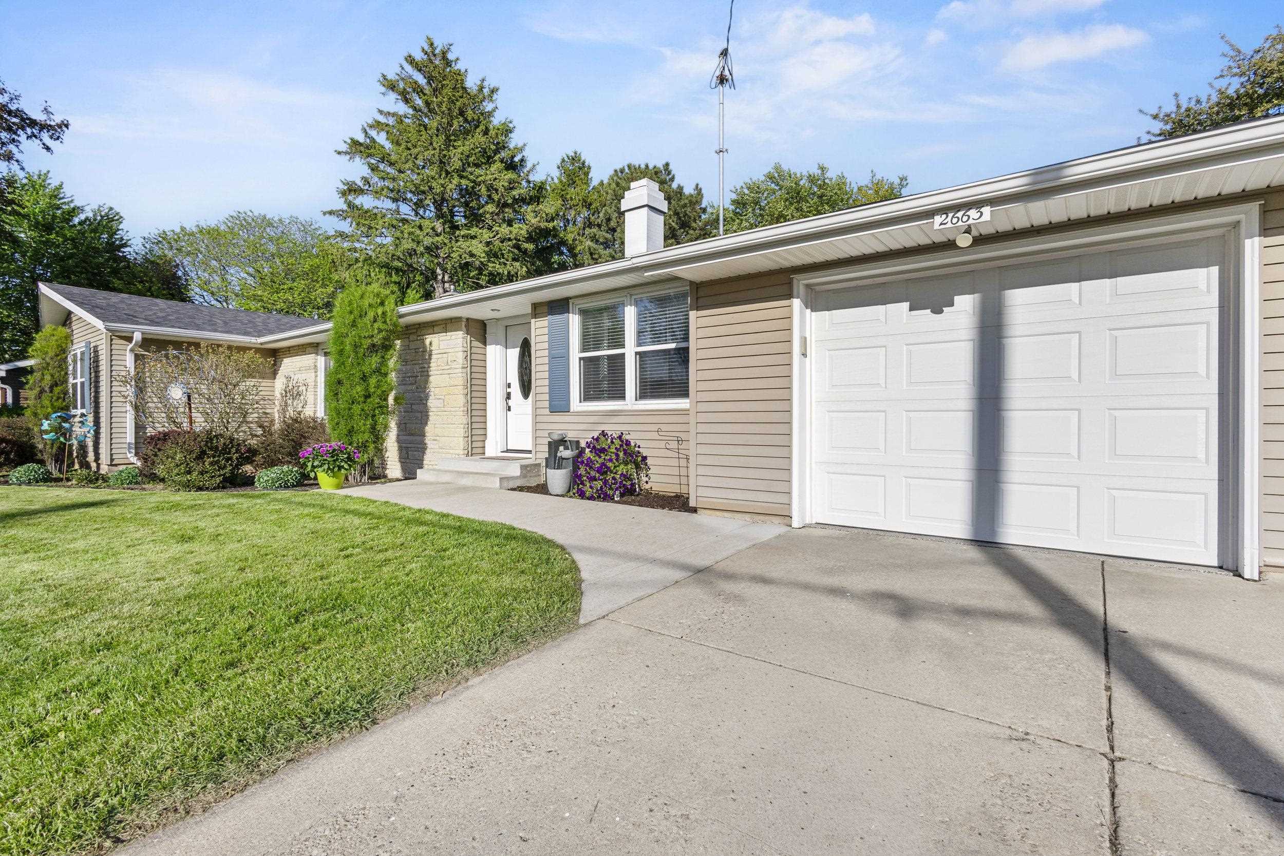 2663 Timber Lane Green Bay, WI 54313 - Photo 54 of 65