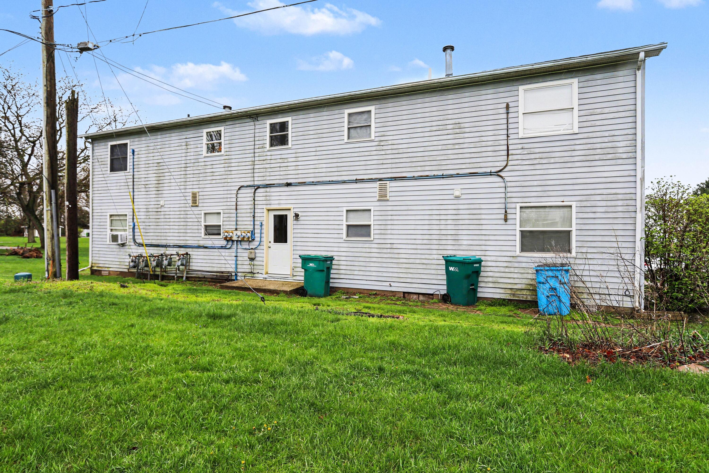 Undisclosed Address Constantine, MI 49042 - Photo 6 of 8 006_file_5882