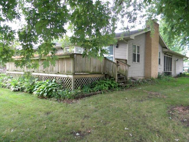 25380 Indian Ridge Road Sterling, IL 61081 - Photo 2 of 22