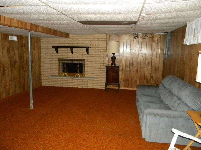 25380 Indian Ridge Road Sterling, IL 61081 - Photo 15 of 22