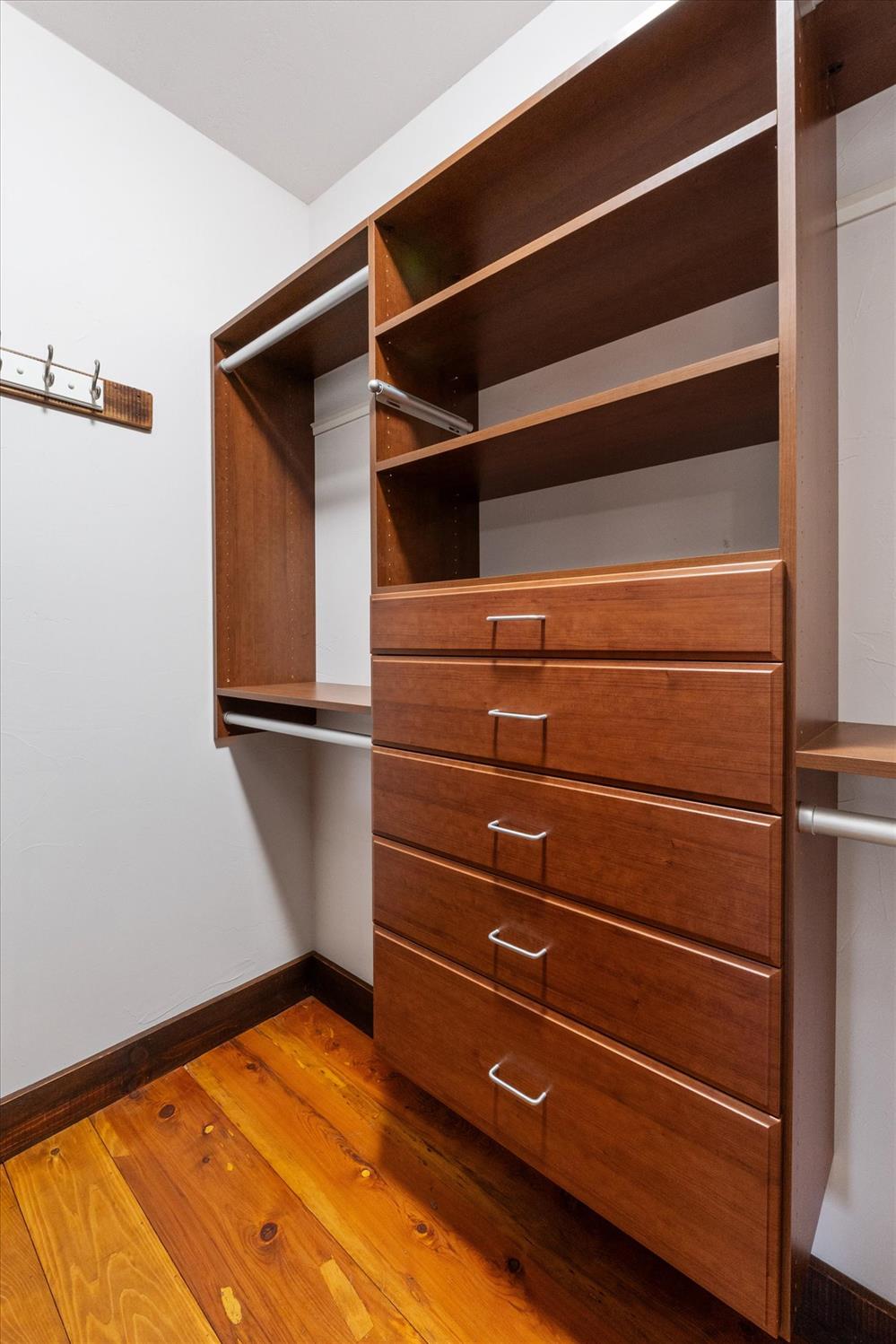 644 Crestview Drive Murphys, CA 95247 - Photo 25 of 56 a view of walk in closet with empty racks