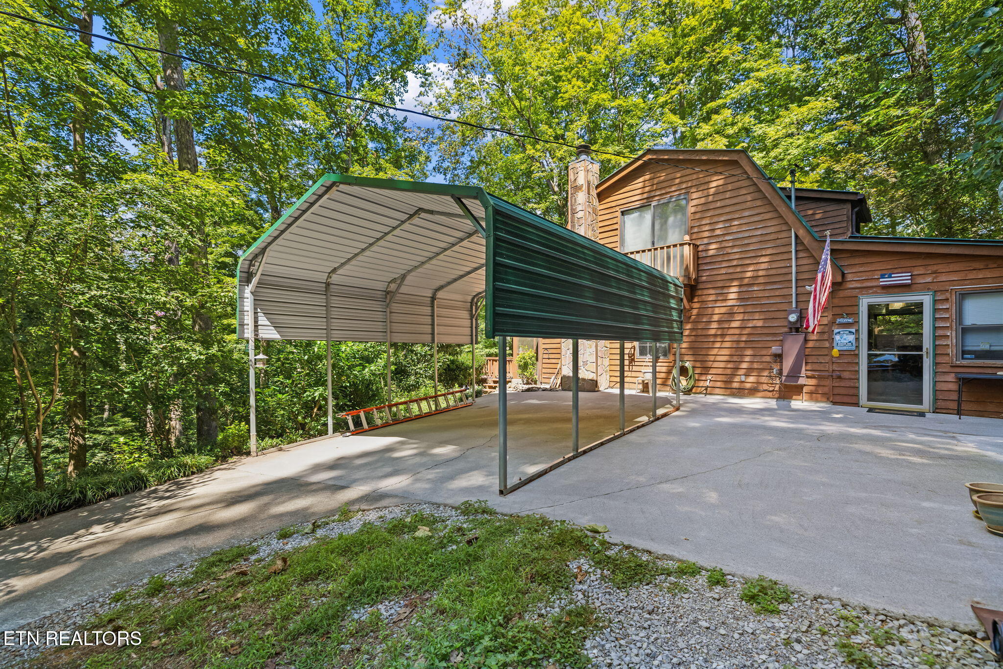 219 Liles Road Lenoir City, TN 37771 - Photo 2 of 41 1-web-or-mls-IMG_0601