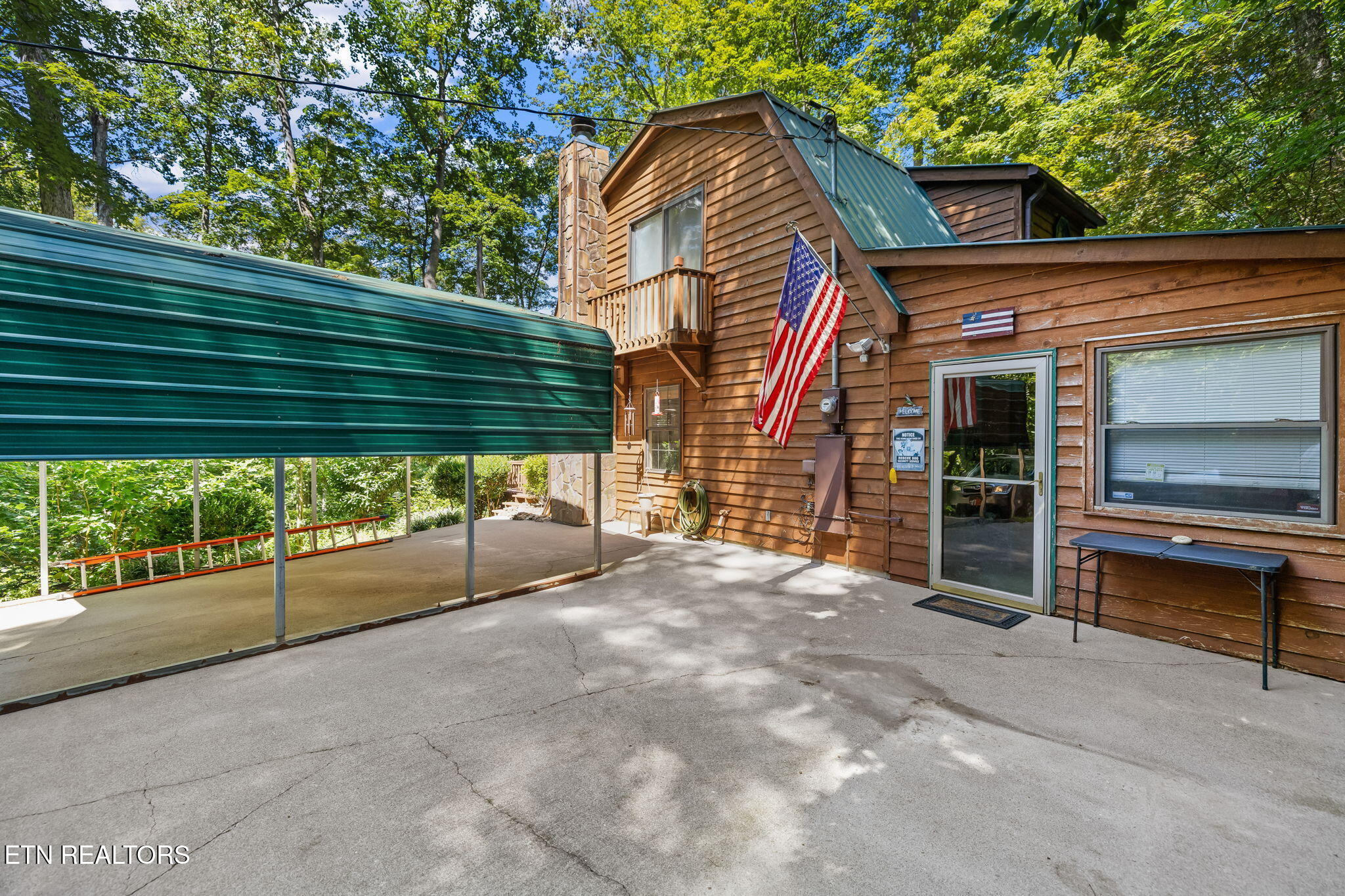 219 Liles Road Lenoir City, TN 37771 - Photo 3 of 41 2-web-or-mls-IMG_0598