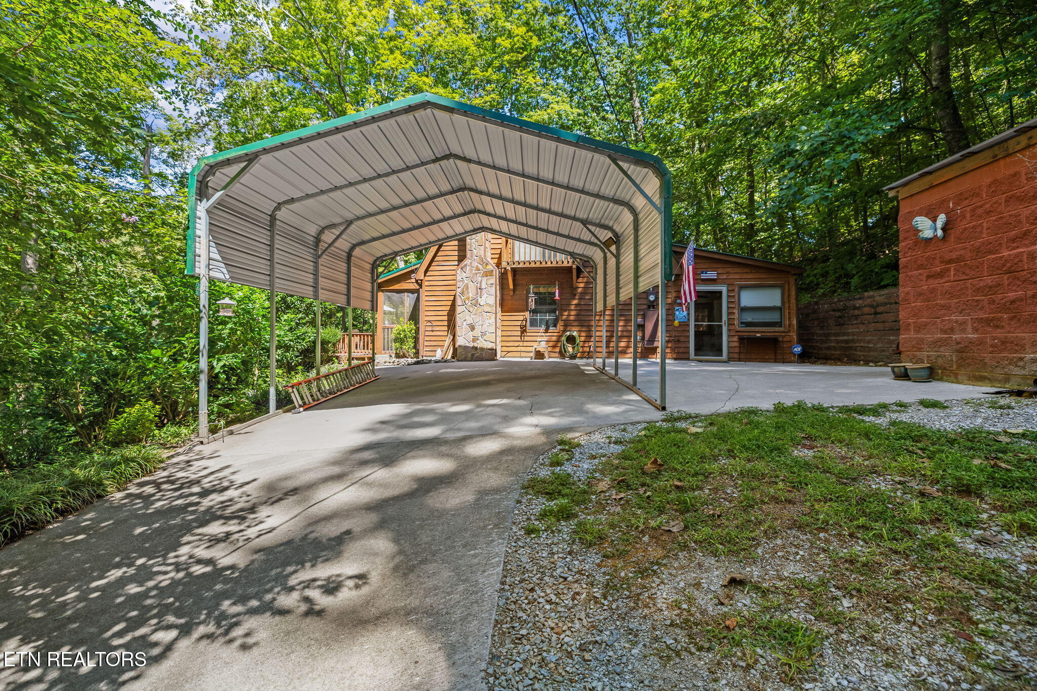 219 Liles Road Lenoir City, TN 37771 - Photo 4 of 41 3-web-or-mls-IMG_0604