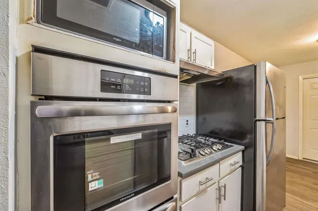 $264,500 | 1106 High Point Road, Arlington, TX 76015