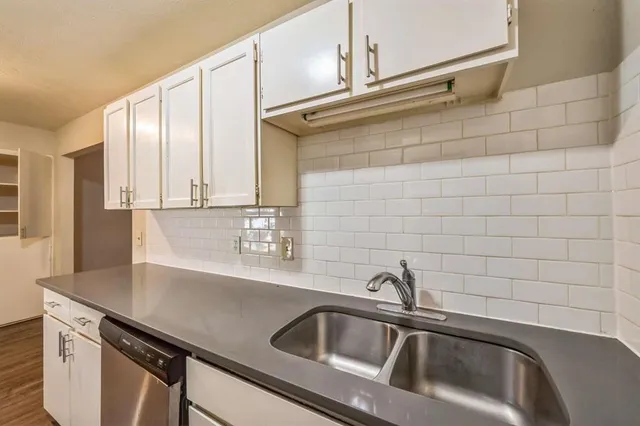 $264,500 | 1106 High Point Road, Arlington, TX 76015