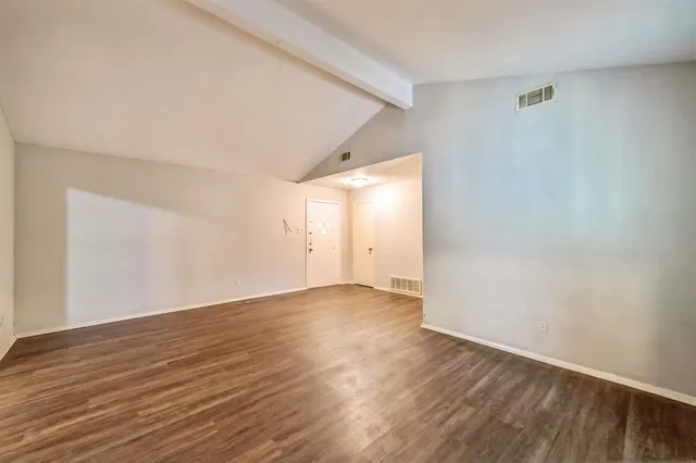 $264,500 | 1106 High Point Road, Arlington, TX 76015